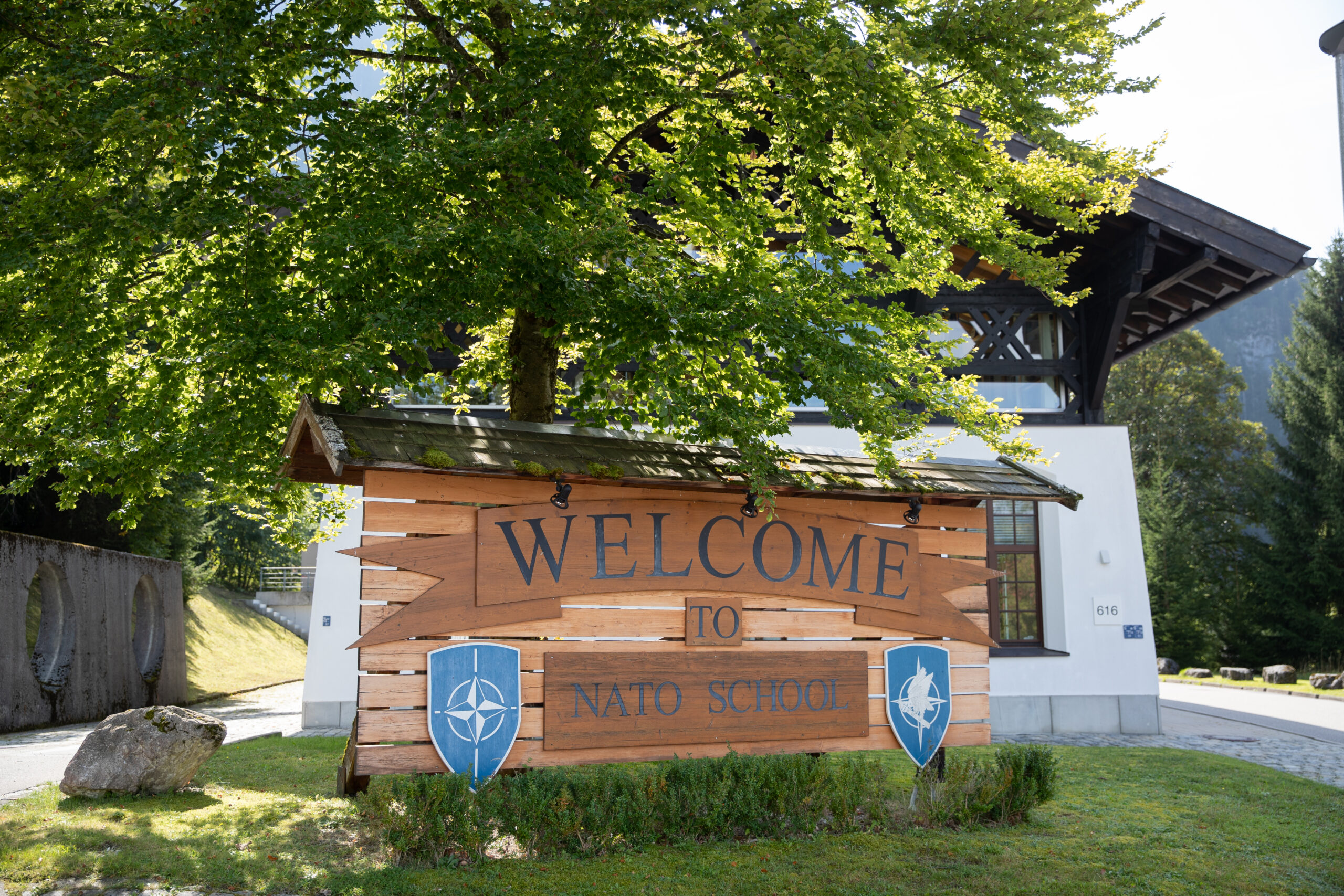 ITES Gewinnt Großauftrag Für Die NATO School Oberammergau - ITES GmbH